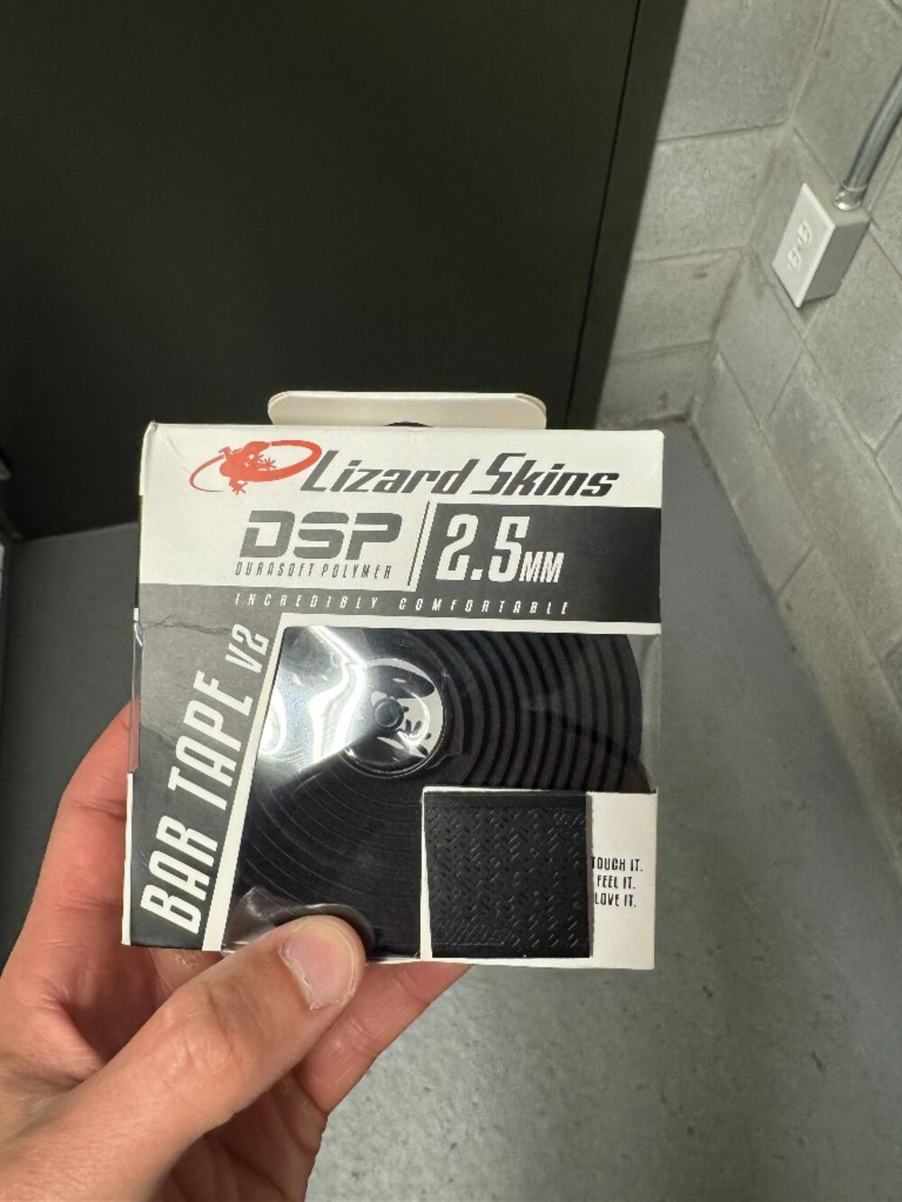 Lizard Skins DSP Ultra Bar Tape 2.5mm Jet Black for roadbike handlebar